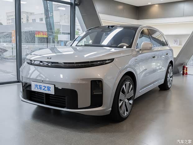 将于6月23日上市/搭载全新自研1.5T增程器 全新理想L8到店